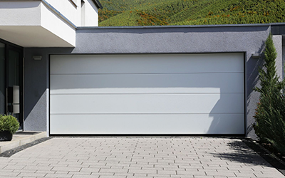 4 Signs Its Time to Replace Your Garage Door-BigHero