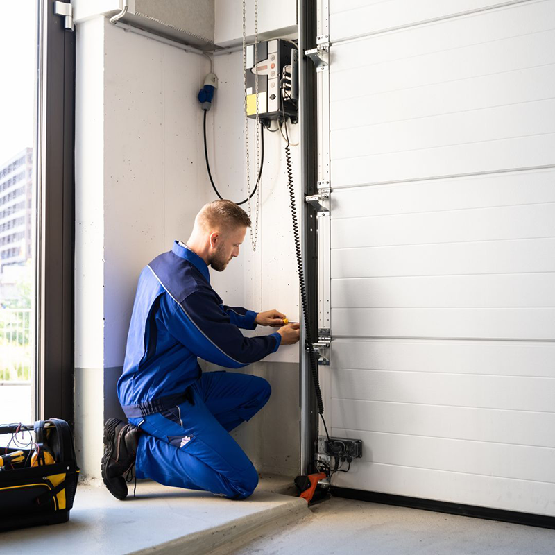 4 Signs Its Time to Replace Your Garage Door3 4 Signs Its Time to Replace Your Garage Door3